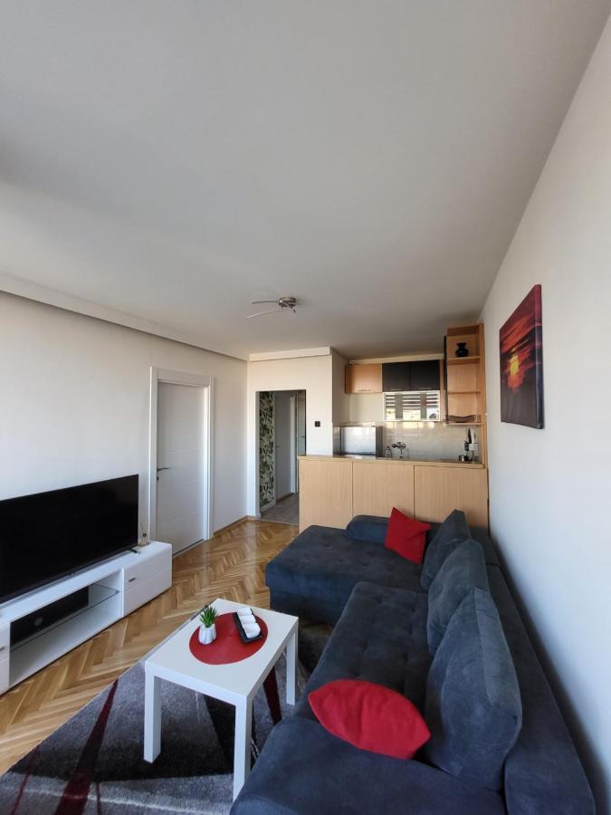 Grey Apartment Belgrade Exterior photo