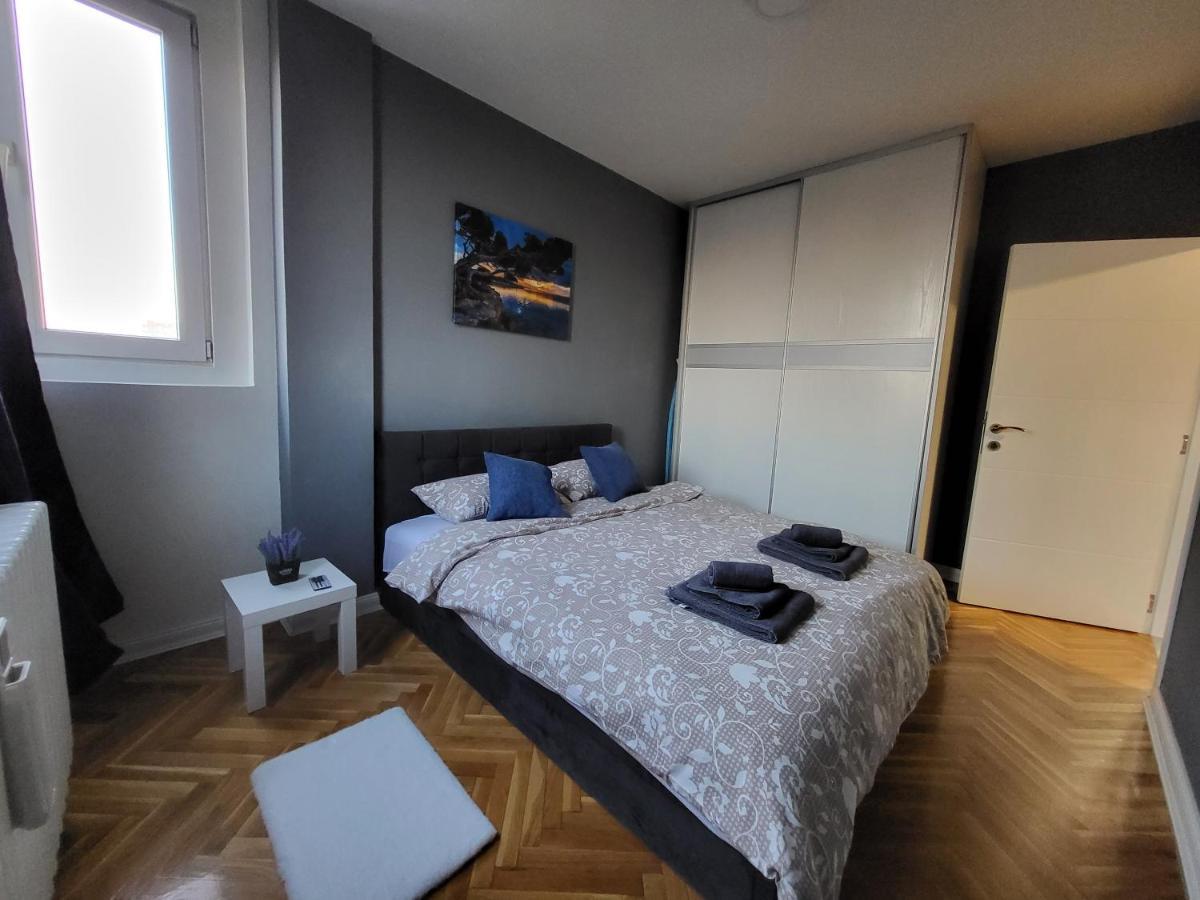 Grey Apartment Belgrade Exterior photo